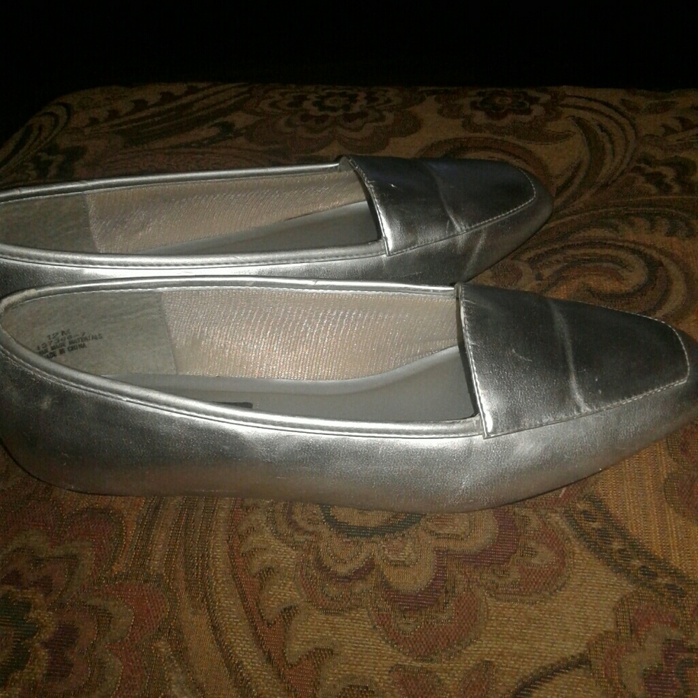 Silver Mondolfo loafers sz.12m